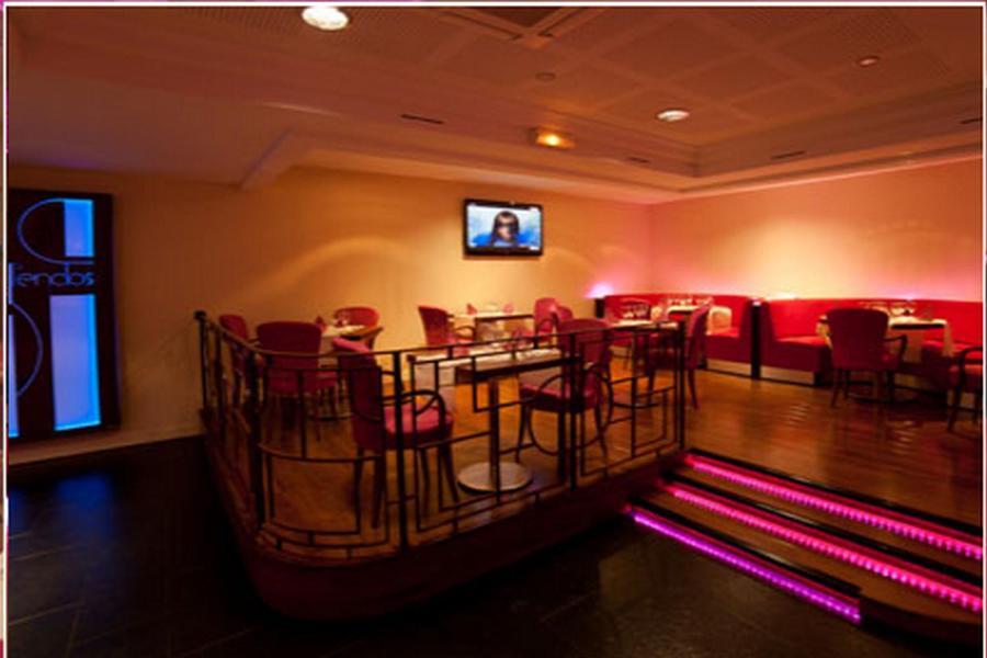 Logis Hotels - Hotel Restaurant L Enclos Donneville Екстер'єр фото