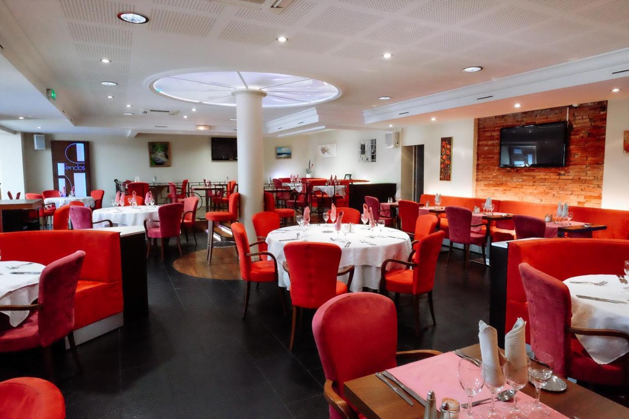 Logis Hotels - Hotel Restaurant L Enclos Donneville Екстер'єр фото